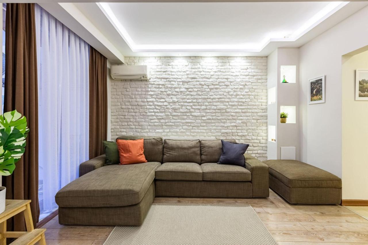 Appartement Missafir Exquisite Flat With Backyard And Excellent Location Near Trendy Attractions In Nisantasi, Sisli *
